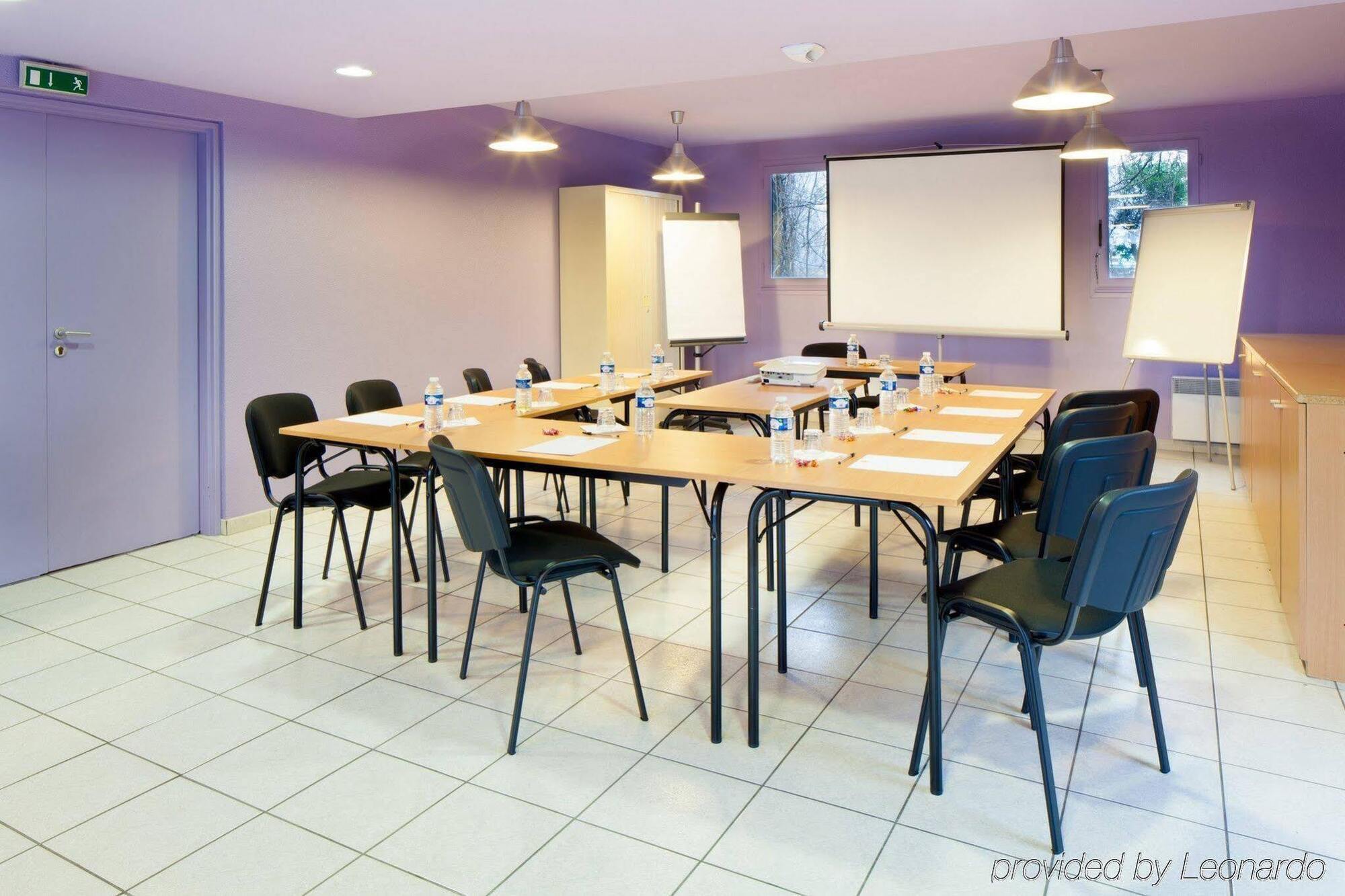 Ibis Budget Chilly-Mazarin Les Champarts Екстер'єр фото